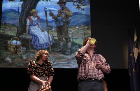 OSREDNJA PRIREDITEV OB KULTURNEM PRAZNIKU 16 FOTO LJUBO VUKELIČ